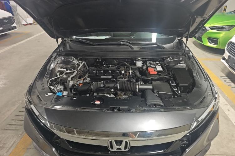 Used Honda Accord 2018 260TURBO Elite Edition China VI Engine Bay