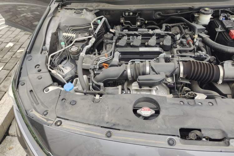 Used Honda Accord 2018 260TURBO Elite Edition China V Engine Bay Right