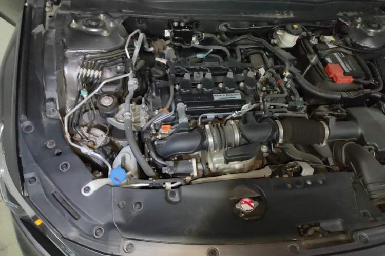 Used Honda Accord 2018 260TURBO Elite Edition China VI Engine Bay Right