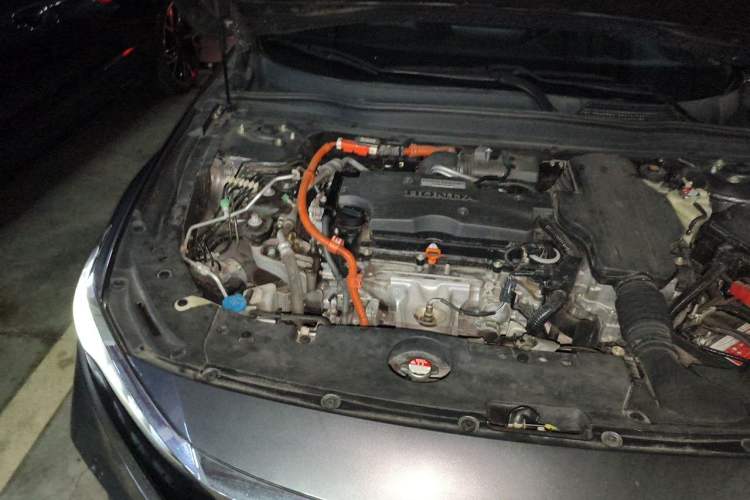 Used Honda Accord 2018 Rui·Hybrid 2.0L Rui Zhi Edition China VI Engine Bay Right