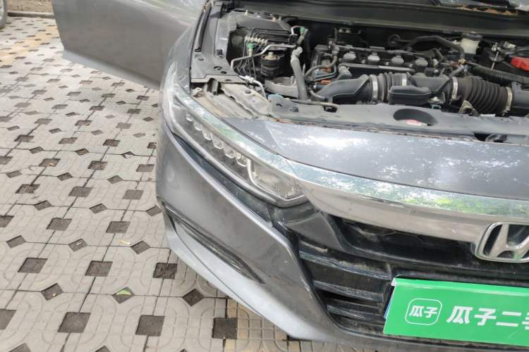 Used Honda Accord 2018 260TURBO Elite Edition China V Engine Bay Right