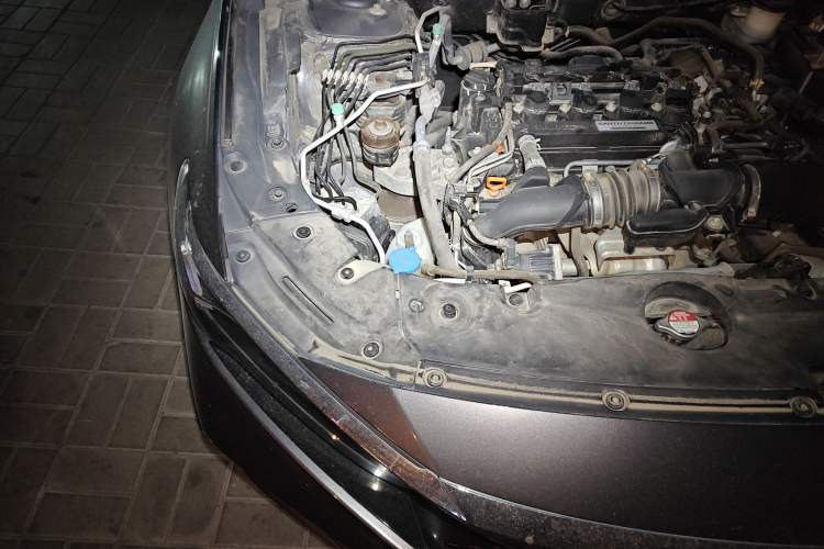Used Honda Accord 2018 260TURBO Luxury Edition China VI Engine Bay Right