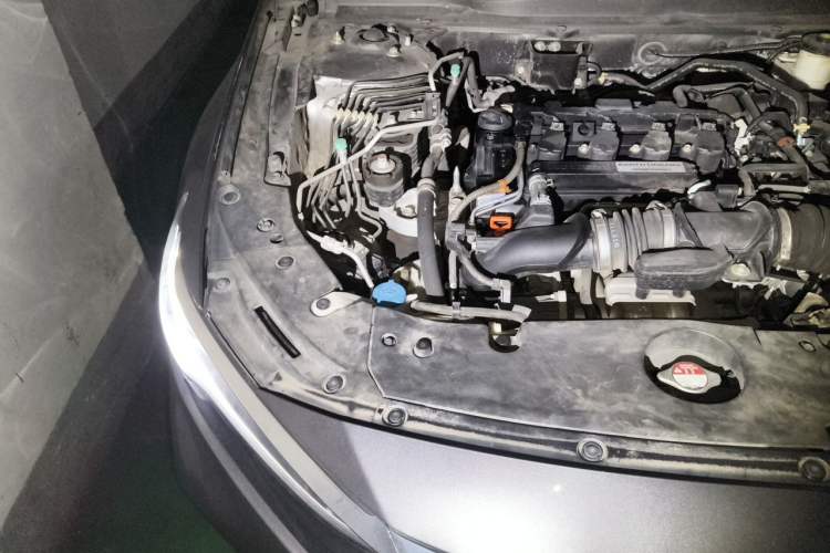 Used Honda Accord 2018 260TURBO Elite Edition China VI Engine Bay Right