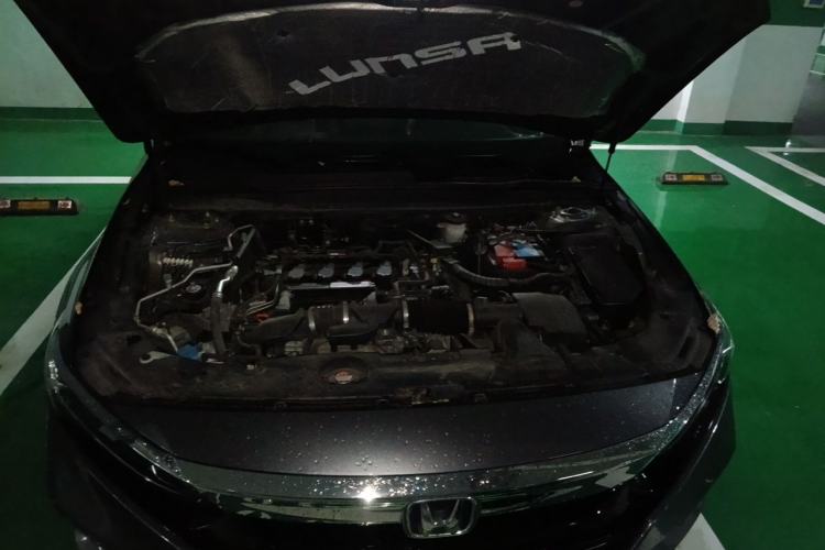 Used Honda Accord 2018 260TURBO Luxury Edition China VI Engine Bay