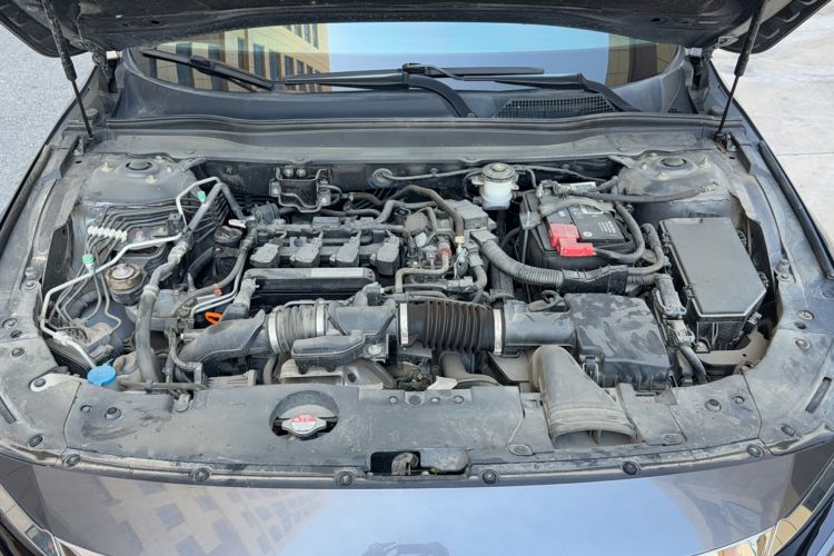 Used Honda Accord 2018 260TURBO Elite Edition China VI Engine Bay