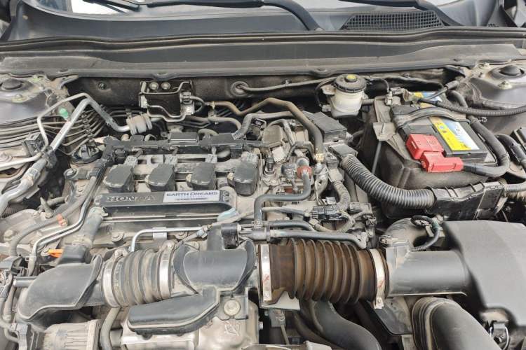 Used Honda Accord 2018 260TURBO Elite Edition China VI Engine Bay