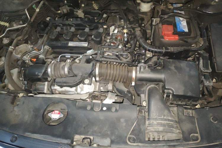 Used Honda Accord 2018 260TURBO Elite Edition China VI Engine Bay