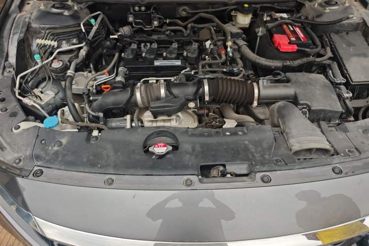 Used Honda Accord 2018 260TURBO Elite Edition China V Engine Bay