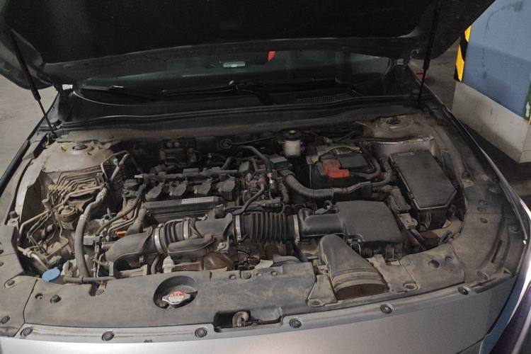Used Honda Accord 2018 260TURBO Elite Edition China V Engine Bay