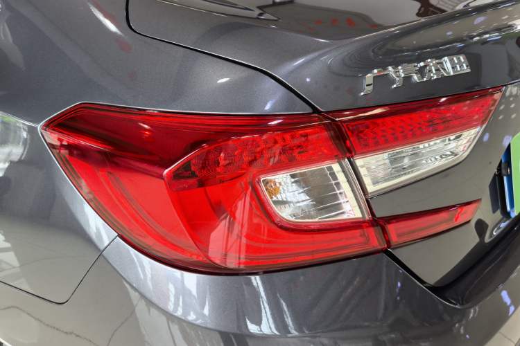 Used Honda Accord 2018 260TURBO Elite Edition China VI Exterior 6