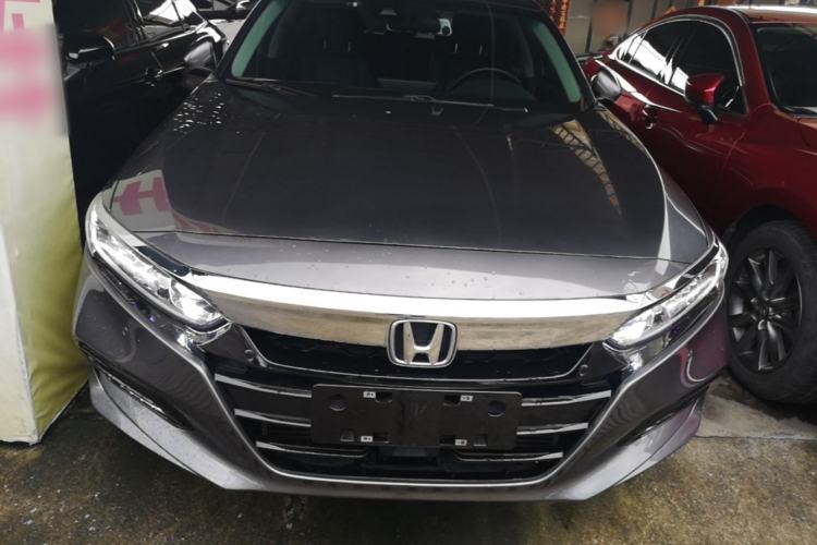Used Honda Accord 2018 260TURBO Luxury Edition China VI Front