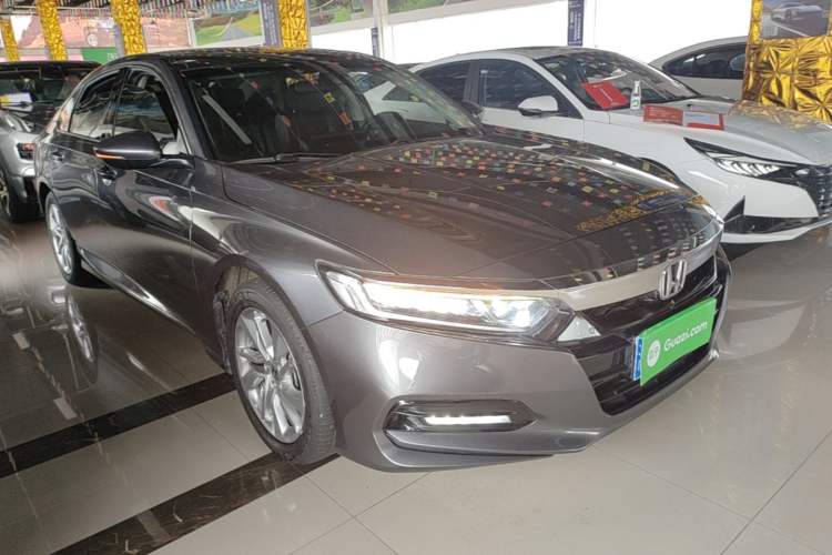 Used Honda Accord 2018 260TURBO Elite Edition China VI Front Right 45 Deg