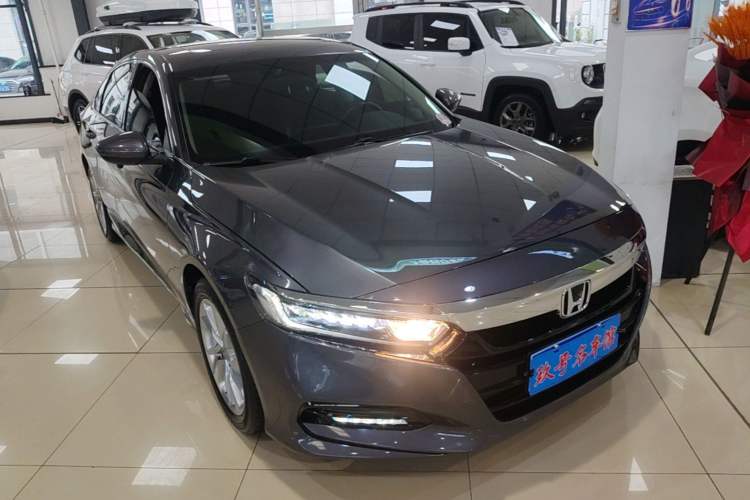 Used Honda Accord 2018 260TURBO Elite Edition China VI Front Right 45 Deg