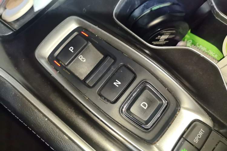 Used Honda Accord 2018 Rui·Hybrid 2.0L Rui Zhi Edition China VI Gear Lever