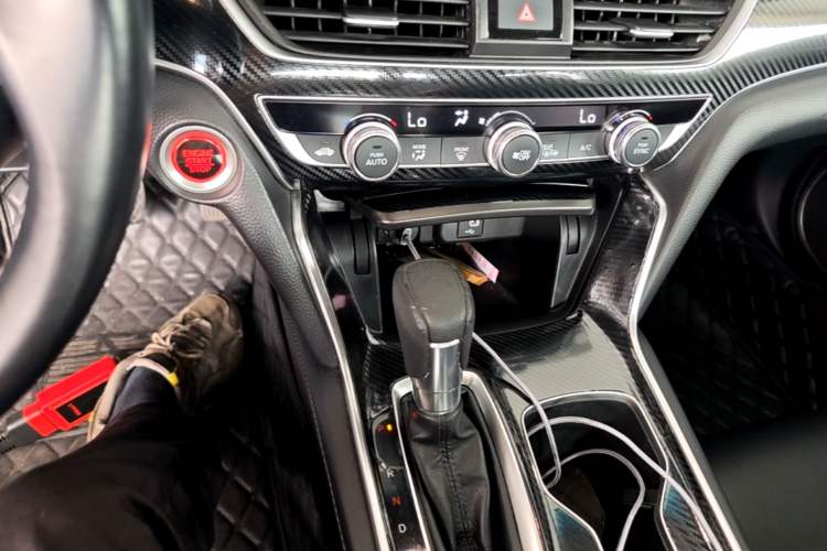 Used Honda Accord 2018 260TURBO Elite Edition China V Gear Lever