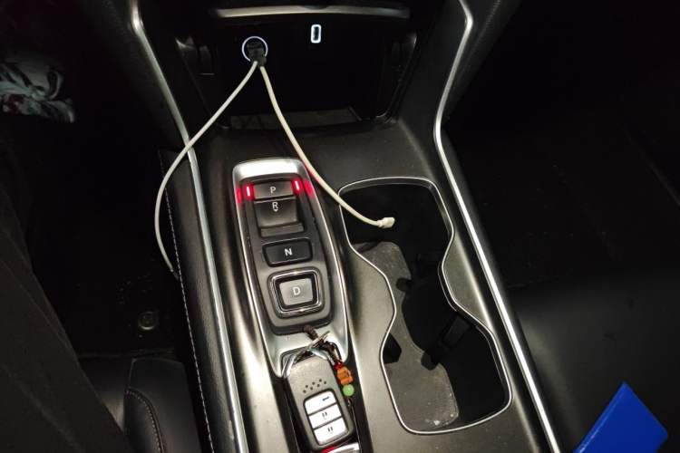 Used Honda Accord 2018 Rui Hybrid 2.0L Rui Ling Edition China VI Gear Lever