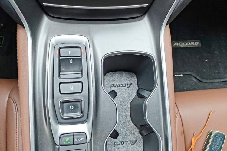 Used Honda Accord 2018 Rui·Hybrid 2.0L Rui Zhi Edition China VI Gear Lever