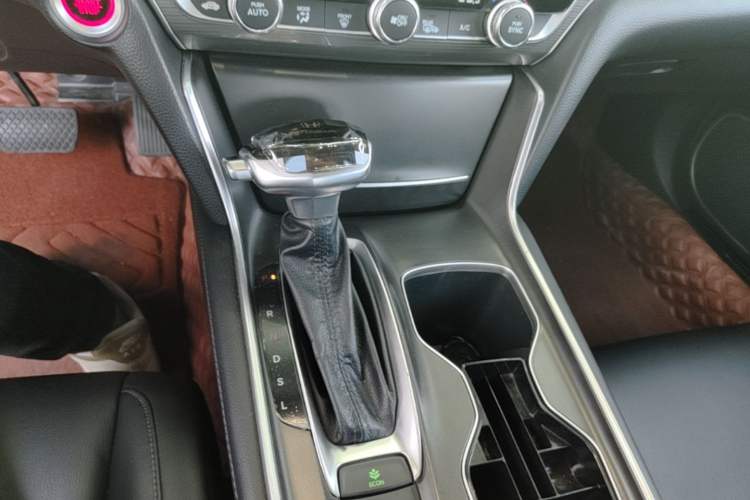 Used Honda Accord 2018 260TURBO Elite Edition China VI Gear Lever