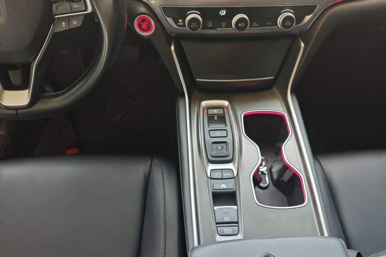 Used Honda Accord 2018 Rui Hybrid 2.0L Rui Ling Edition China VI Gear Lever