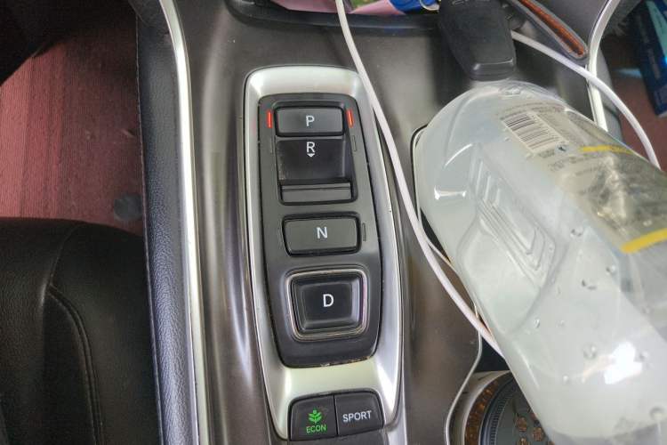 Used Honda Accord 2018 Rui·Hybrid 2.0L Rui Zhi Edition China VI Gear Lever