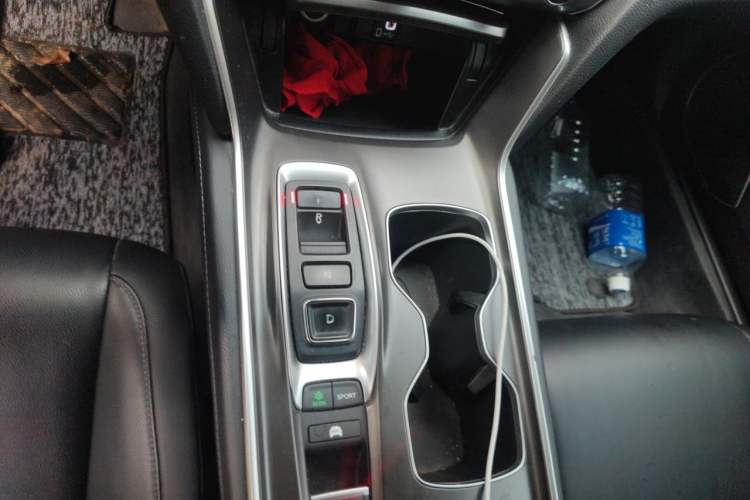 Used Honda Accord 2018 Rui·Hybrid 2.0L Rui Zhi Edition China VI Gear Lever