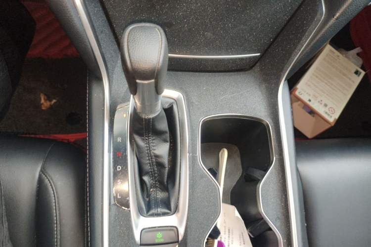 Used Honda Accord 2018 260TURBO Elite Edition China VI Gear Lever