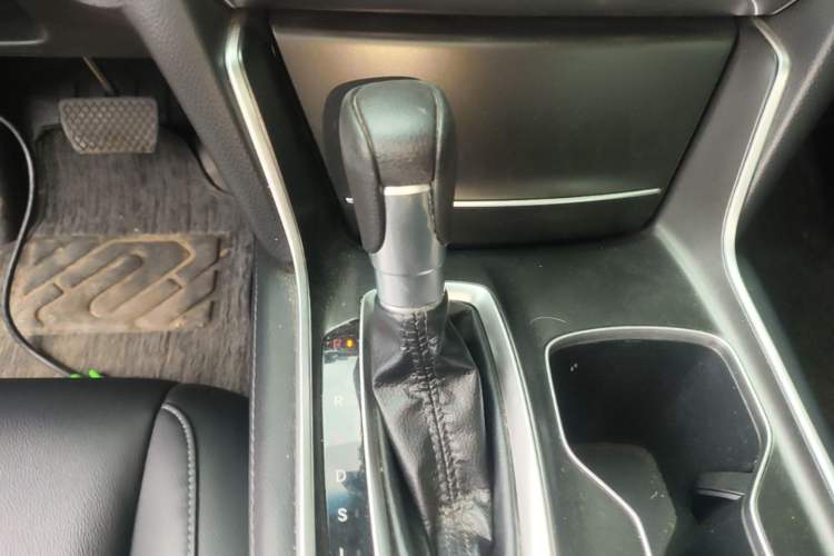 Used Honda Accord 2018 260TURBO Elite Edition China VI Gear Lever