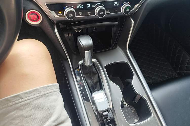 Used Honda Accord 2018 260TURBO Elite Edition China VI Gear Lever