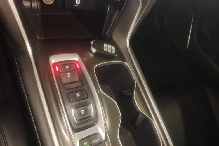Used Honda Accord 2018 Rui Hybrid 2.0L Rui Ling Edition China VI Gear Lever