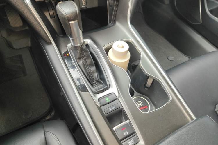 Used Honda Accord 2018 260TURBO Elite Edition China VI Gear Lever
