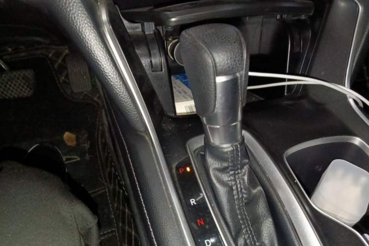 Used Honda Accord 2018 260TURBO Luxury Edition China VI Gear Lever