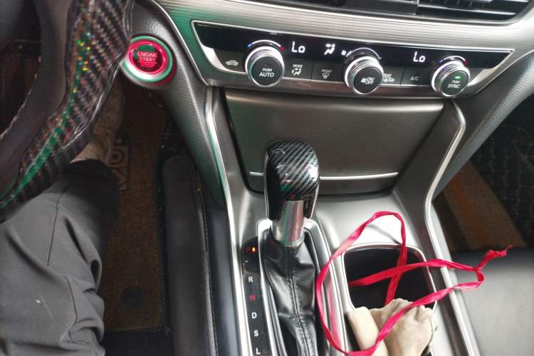 Used Honda Accord 2018 260TURBO Elite Edition China VI Gear Lever