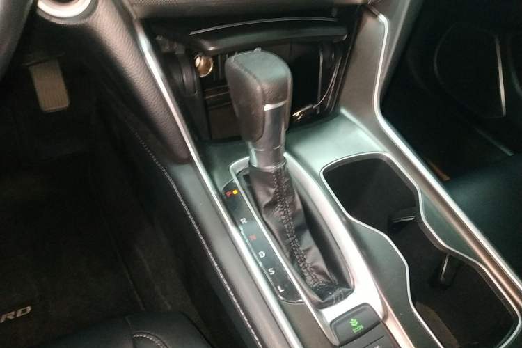 Used Honda Accord 2018 260TURBO Elite Edition China VI Gear Lever