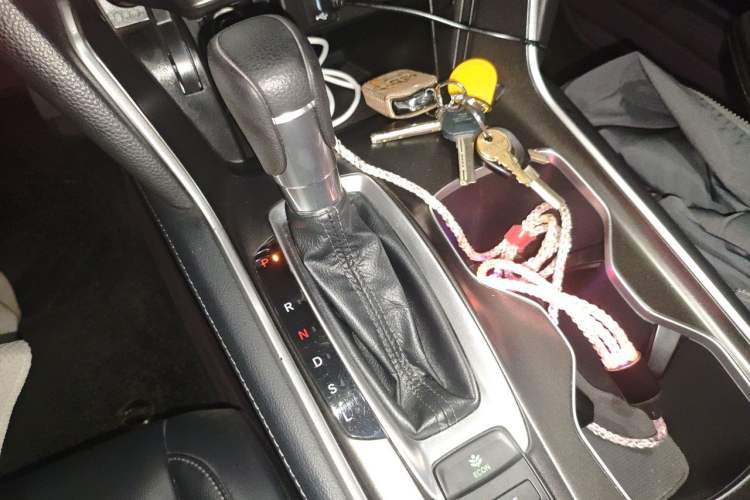 Used Honda Accord 2018 260TURBO Elite Edition China VI Gear Lever