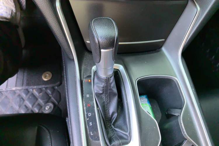 Used Honda Accord 2018 260TURBO Elite Edition China VI Gear Lever