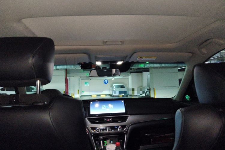 Used Honda Accord 2018 260TURBO Luxury Edition China VI Headliner