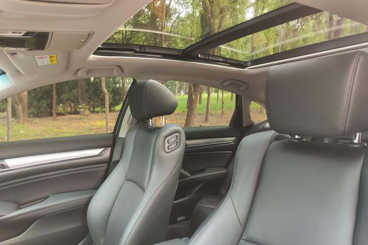 Used Honda Accord 2018 Rui·Hybrid 2.0L Rui Zhi Edition China VI Headliner