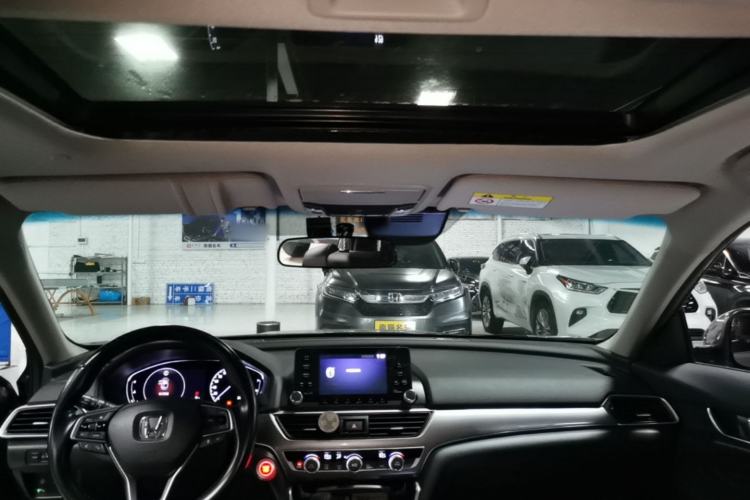 Used Honda Accord 2018 260TURBO Luxury Edition China VI Headliner