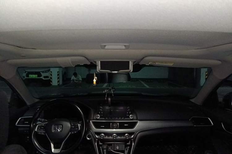 Used Honda Accord 2018 260TURBO Luxury Edition China VI Headliner