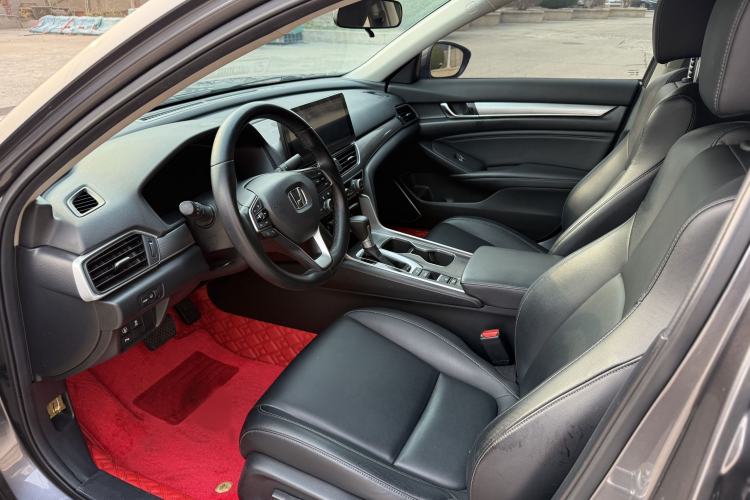 Used Honda Accord 2018 260TURBO Luxury Edition China VI Interior 1