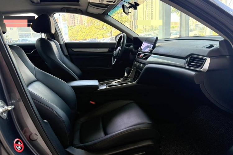 Used Honda Accord 2018 260TURBO Elite Edition China VI Interior 2