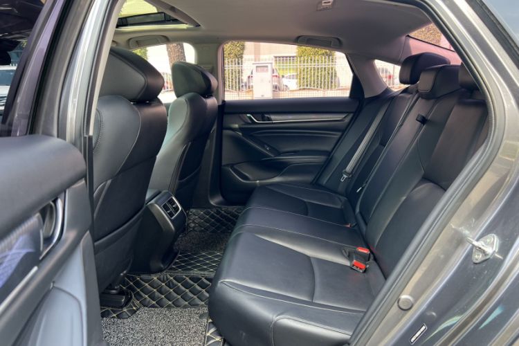 Used Honda Accord 2018 260TURBO Luxury Edition China VI Interior 3
