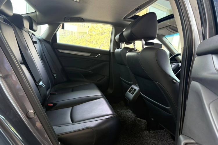 Used Honda Accord 2018 260TURBO Elite Edition China VI Interior 3