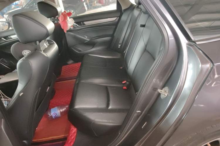 Used Honda Accord 2018 260TURBO Elite Edition China VI Interior 4