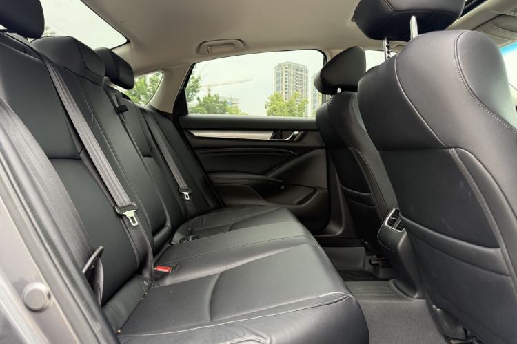Used Honda Accord 2018 260TURBO Elite Edition China VI Interior 4