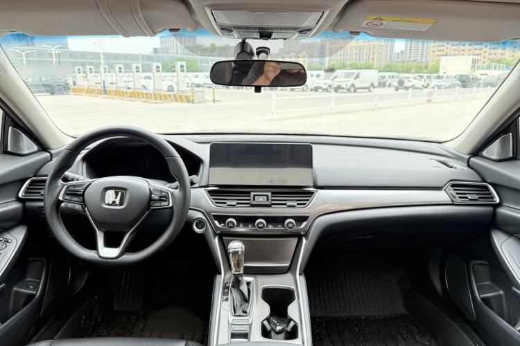 Used Honda Accord 2018 260TURBO Elite Edition China VI Interior 8