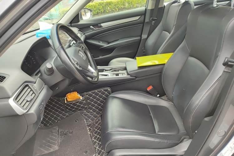 Used Honda Accord 2018 260TURBO Elite Edition China VI Left Front Seat
