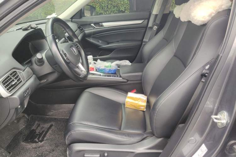 Used Honda Accord 2018 260TURBO Elite Edition China V Left Front Seat
