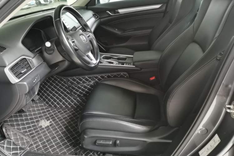 Used Honda Accord 2018 260TURBO Elite Edition China VI Left Front Seat