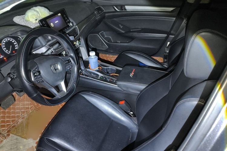 Used Honda Accord 2018 260TURBO Luxury Edition China V Emission Standard Left Front Seat
